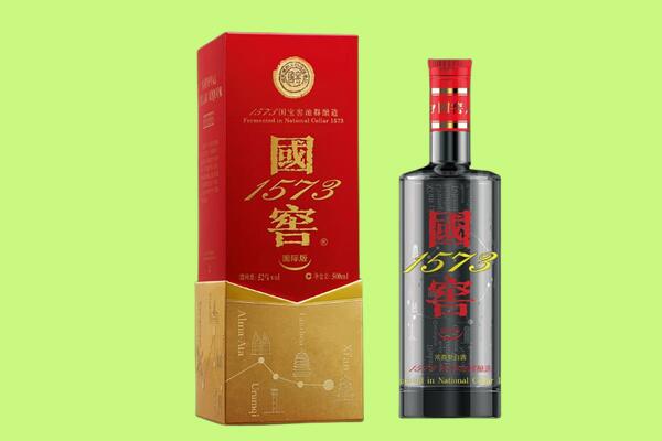 宿迁泗洪县回收国窖1573.jpg
